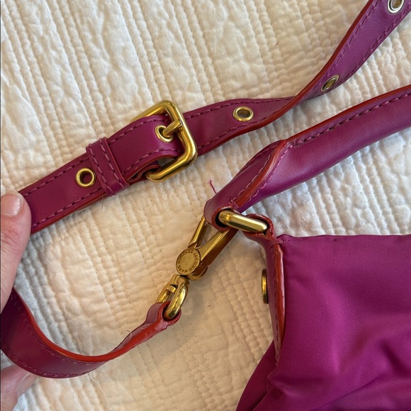 Marc Jacobs Fuchsia Shoulder Bag - Picture 3 of 8